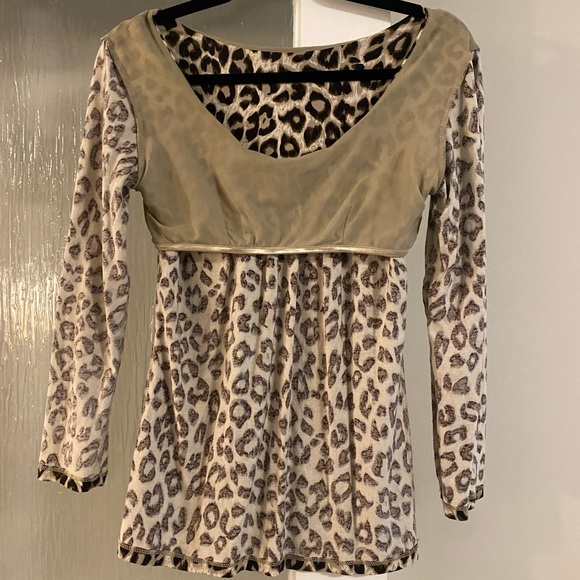Weekend Maxmara Cheetah Leopard Print Long Sleeve Blouse, Top, Size Small, NWOT - Picture 8 of 9